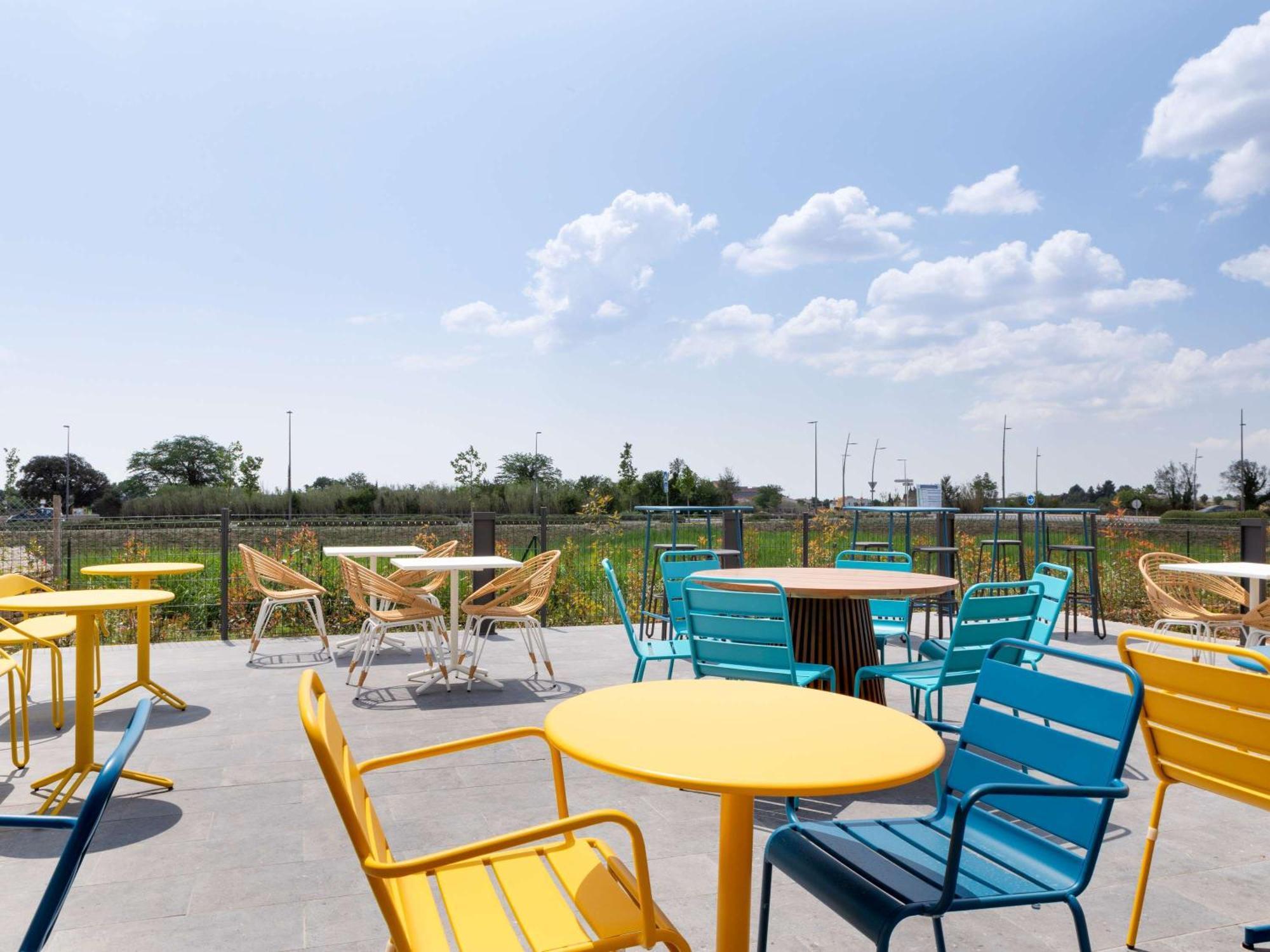Ibis Styles Miramas Hotel Luaran gambar
